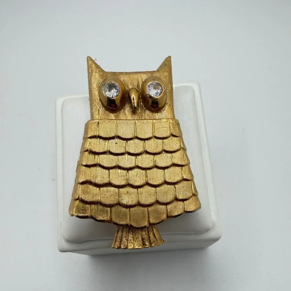 Vintage‎ Avon Owl brooch/pin w/ hinged, hidden 